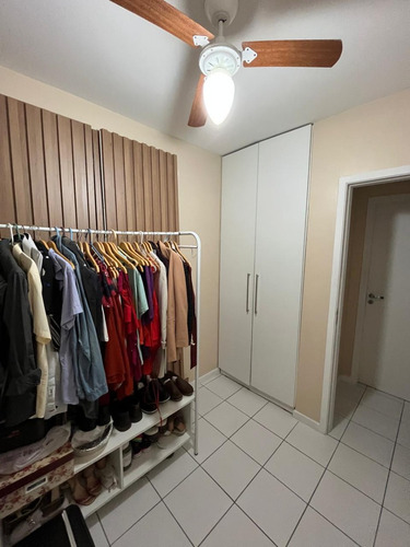 Apartamento Mobiliado Com 3 Quartos Com Suíte E Varanda Na Ponta Verde Rua Deputado José Lages