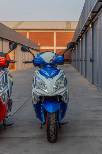 Imagen 11 de 15 de Cpmotos Scooter Sport