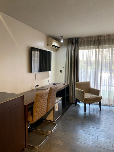 Arriendo Estudio A Pasos Del Metro U Catolica Y Santa Isabel
