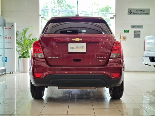 Imagen 3 de 14 de Chevrolet Trax Lt 2018