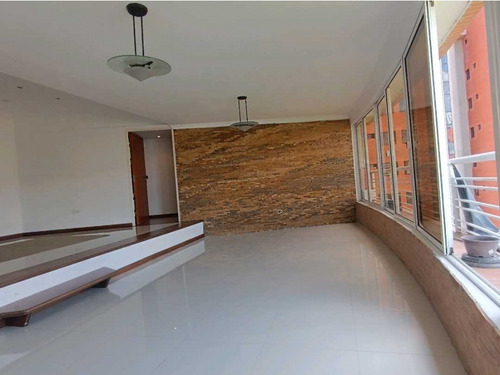Apartamento En Alquiler Urb. Los Mangos Pe-8370769