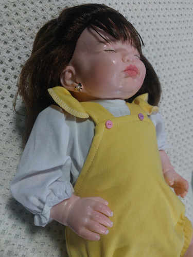 Bebe Tipo Reborn 2 Kg Y 47 Cm ( No Reborn)