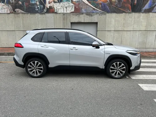 Corolla Cross Seg Hv