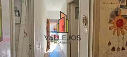 Casa Con Local, Cochera Y Terraza En Ph | San Martin, Cercanía A Caba