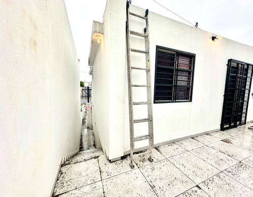 Local - Las Lomas Sector Jardines