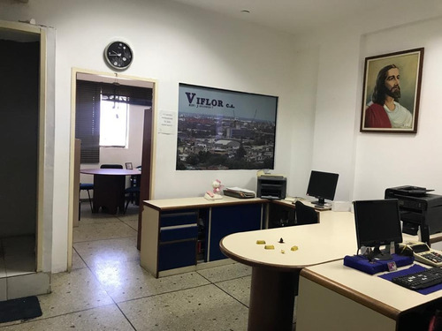 Imagen 8 de 8 de Se Vende Oficina En Puerto Cabello