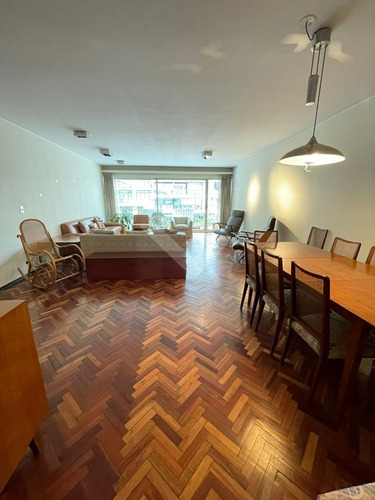 Venta Apartamento Pocitos 3 Dormitorios Garaje