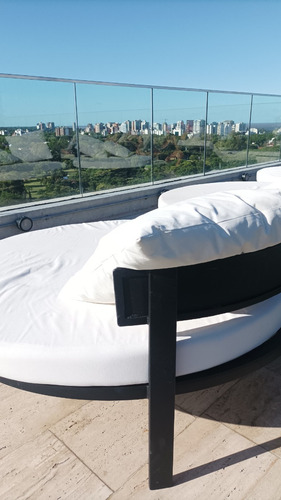 Departamento Monoambiente En Alquiler Con Amenities De Primer Nivel. Vista A Jardines.