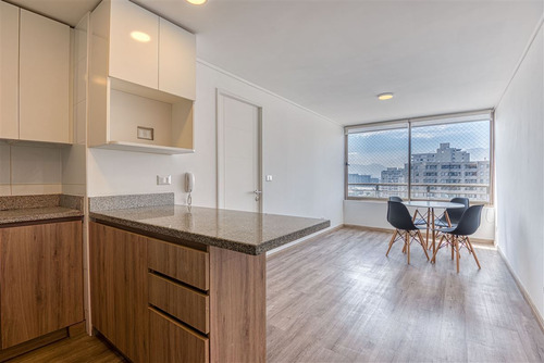 Depto Crnel Robles, Piso 11, Vista Oriente