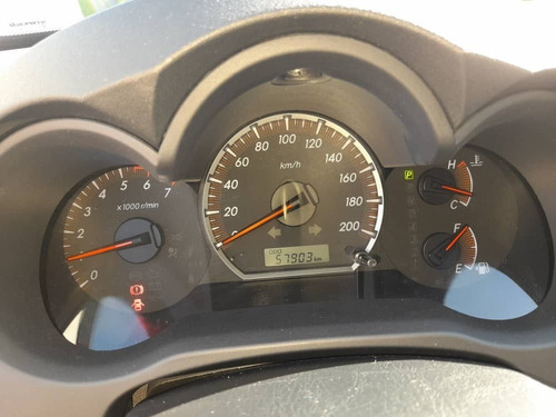 Imagen 9 de 10 de Toyota Hilux Kavak