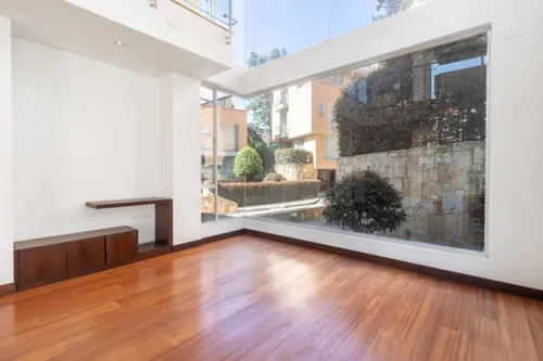 Casa En Venta En Colinas De Suba. Cod V9784