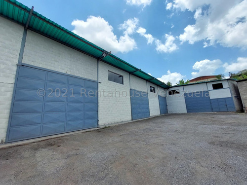 Ms: 25-1389. En Venta Excelente Galpón En Mariches. A=1500 M2, 2b, 12p.