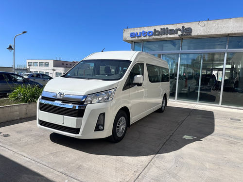 Toyota Hiace COMMUTER 2.8 TDI 6AT