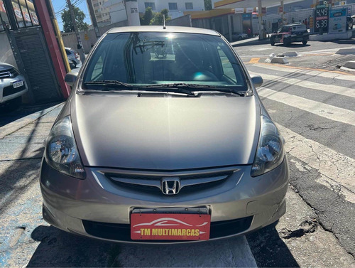 Imagem 5 de 10 de Honda Fit 2007 1.4 Lx 5p