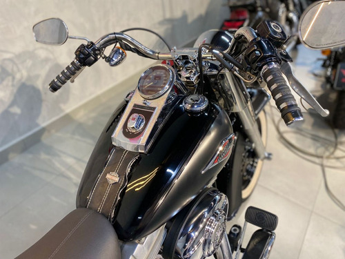 Harley Davidson Softail Heritage Custom 1600