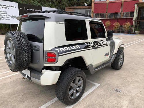 Troller T4 2015 3.2 2p