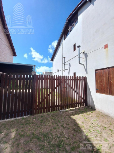 Hermoso Triplex A 100mts Del Mar, Zona Residencial!