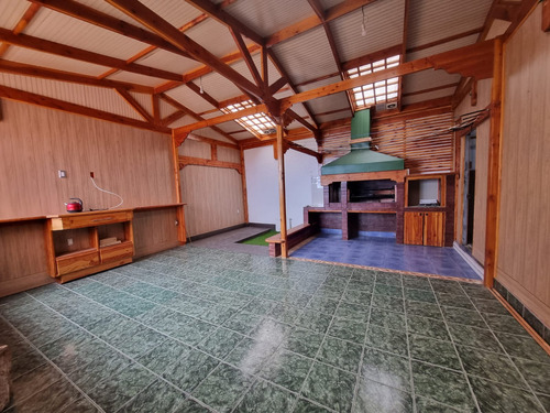 Se Vende Casa Parque Inglés 4 Dormitorios 4 Baños Valor 10