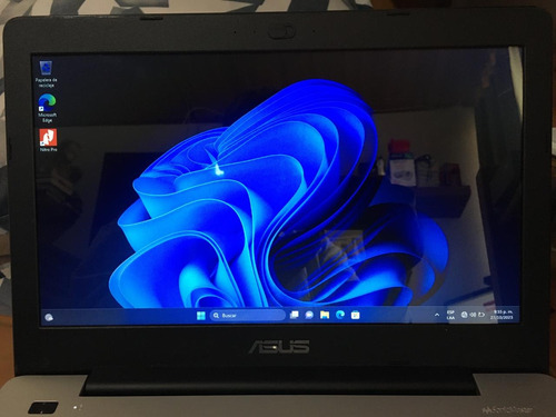 Portátil Asus X456u 