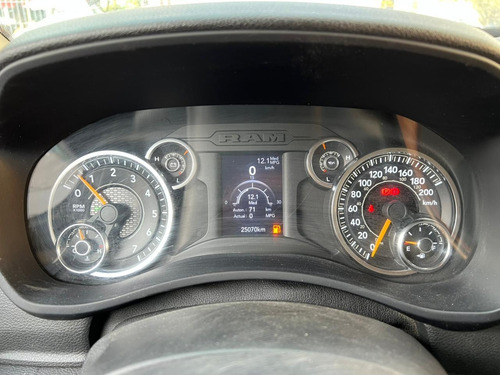 RAM 4000 5.7 Chasis Cabina Pl 4x2 Mt