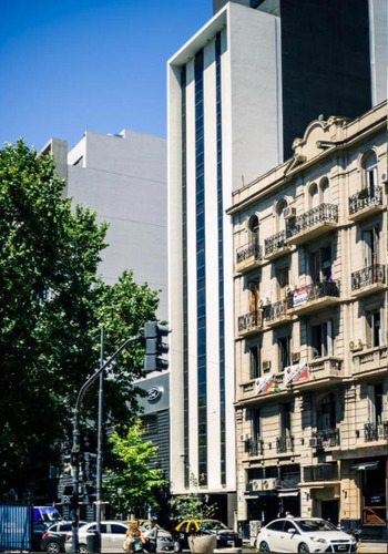 Imagen 2 de 9 de Departamento - Puerto Madero - Venta - 4to Piso - Azopardo Al 400