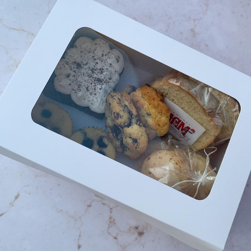 Caja Para Desayuno Mediana Blanca C/visor X 20 U.