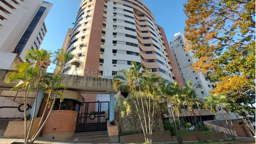 Sasha Loreto Asesor Inmobiliario Rent-a-house Te Ofrece Apartamento En Venta Ubicado En Una De Las Mejores Zonas De Valencia - El Parral #24-24577