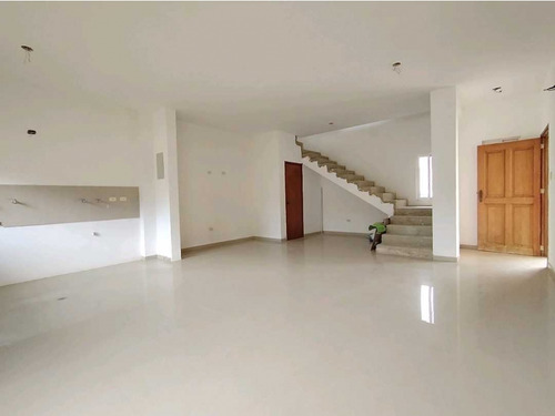 Townhouse En El Trigal Norte Om-6781626