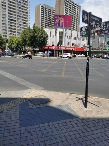 Local Comercial En Arriendo Irarrazaval Con Vicuña Mackenna