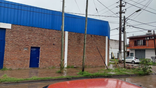 Imagen 14 de 14 de Galpon En Alquiler En Ituzaingó