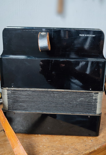 Acordeón Hohner Pre Corona Negro