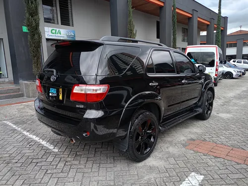 Toyota Fortuner 2.7l 4x2