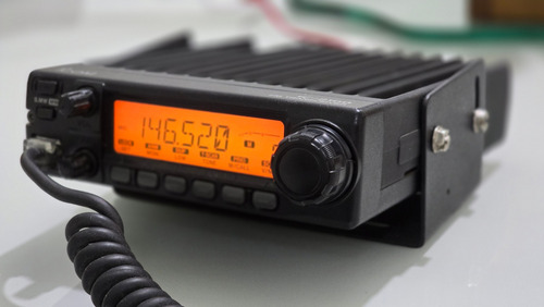 Icom Ic-2100h 