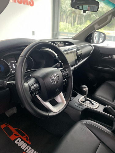 Toyota Hilux 2.8 Tdi Srx Cab. Dupla 4x4 Aut. 4p
