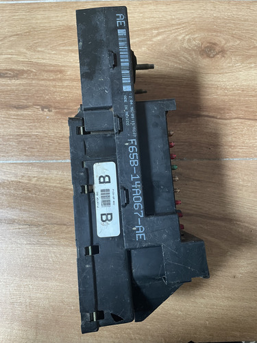 Caja De Fusibles Para Ford Expedition 1997-2003 Original (Usado)