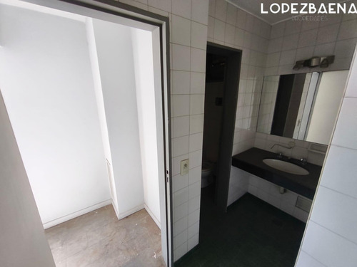 Oficina Comercial Zona Centro De La Ciudad De Córdoba - Facil Acceso Por Arteria Principal.!
