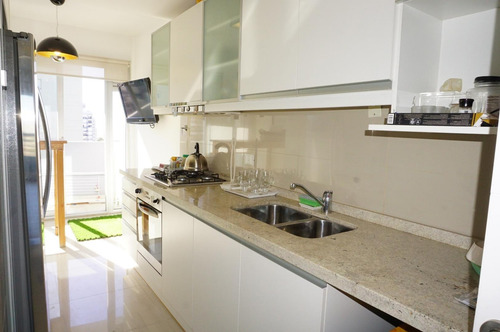 Excelente 3 Ambientes Con Cochera Piso 15. Imponente Vista