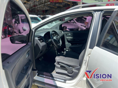 Volkswagen Space Cross 1.6 MI 8V FLEX 4P AUTOMATIZADO