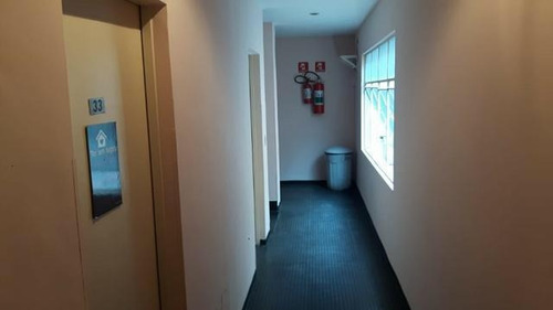 Aluguel Mensal Para Locação Em São Paulo, Sé, 1 Dormitório, 1 Banheiro - Apmc0095_2-842030