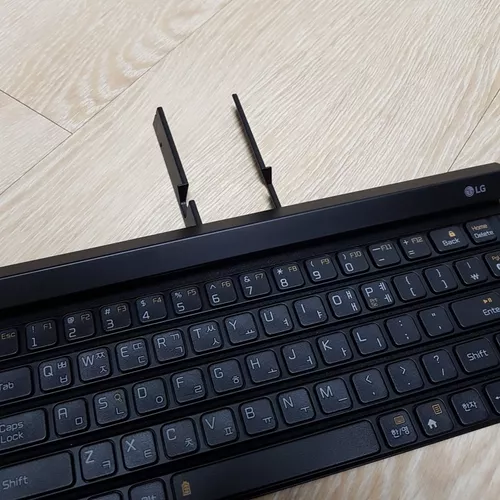 LG Rolly Keyboard, un teclado plegable de tamaño completo