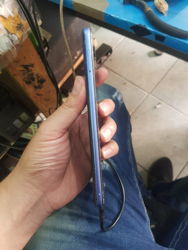 Huawei Nova Y70 128 Gb Crystal Blue 4 Gb Ram Azul Acero (Usado)