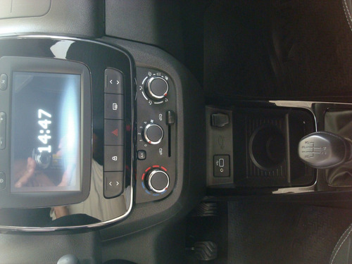 Renault Kwid 2021 1.0 Sce 66cv Intense