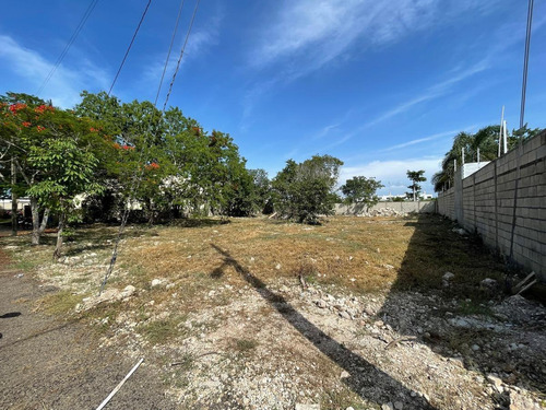 Imagen 5 de 14 de Terreno En Venta En Privada Residencial 30m De Frente $2,490m2