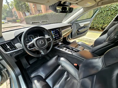 Volvo S90 2.0 T5 Drive-e Momentum