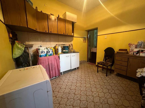 Lote De 10x30 C/ Casa De 3 Ambientes, Permuta Por Dep Caba.