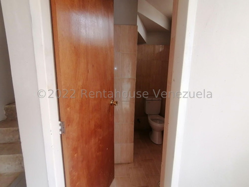 Imagen 7 de 30 de Casas En Venta En La Mata Cabudare, Lara 22-24675 Lcdo Romer Gonzalez Profesional Inmobiliario Renta House
