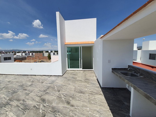 Imagen 24 de 30 de Espectacular Casa En Venta Centrica En Queretaro