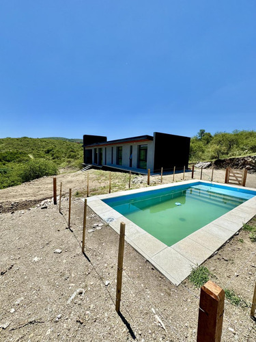 Casa En Venta 2 Dorm. En Country De Montaña Hipico A Pocos Km Carlos Paz -cba