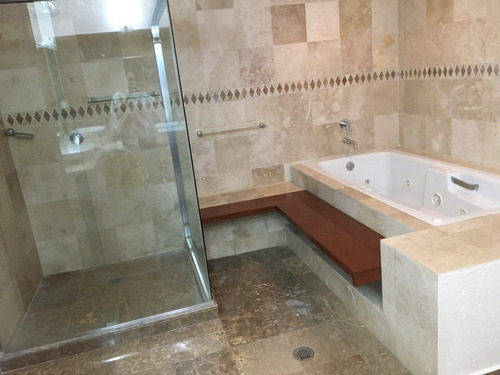 Imagen 18 de 28 de Departamento En Venta Y Renta En Lomas Altas