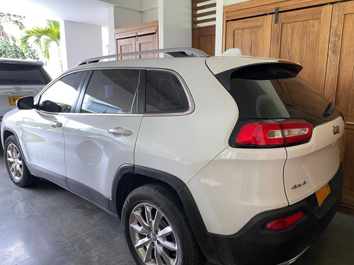 Jeep Cherokee Limited 3.2 2015 Blanca 5 Puertas